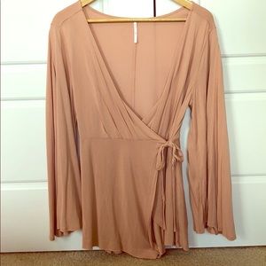 NWOT Mauve Free People Wrap Top w/ Bell Sleeves